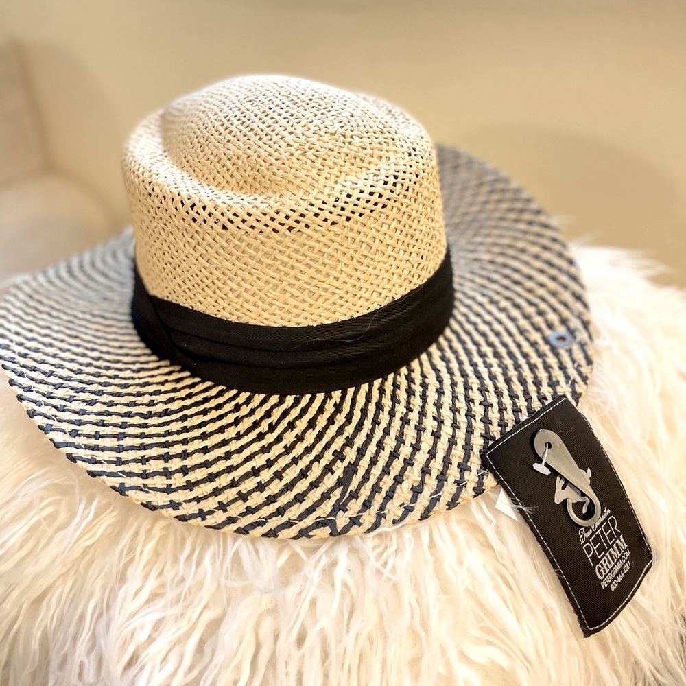 COPY - PETER GRIMM, Natural Mackay, hat